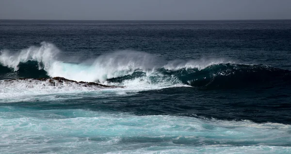 Gran Canaria Costa Nord Potenti Onde Oceaniche Causate Dalla Tempesta — Foto Stock