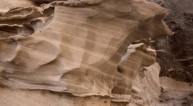Gran Canaria, Punta de las Arenas 'ın batı yakasındaki vadilerde inanılmaz kum taşı erozyon figürleri, Playa de Artenara olarak da bilinir.