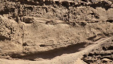 Gran Canaria, Punta de las Arenas 'ın batı yakasındaki vadilerde inanılmaz kum taşı erozyon figürleri, Playa de Artenara olarak da bilinir.
