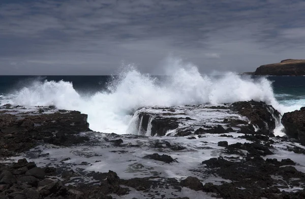 Gran Canaria Északnyugati Part Körül Természetes Medencék Salinas Agaete Hullámok — Stock Fotó