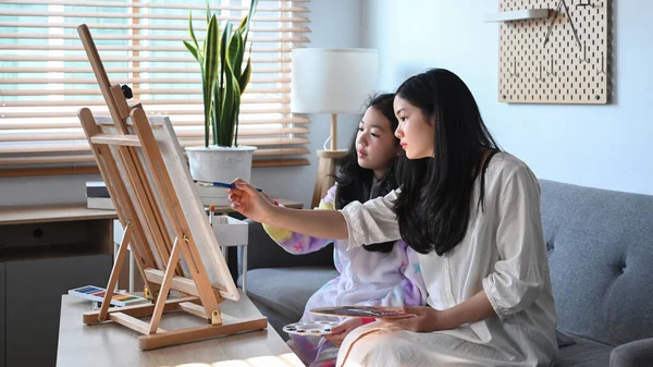 Two Adorable Asian Girl Painting Picture Canvas Together Home — Stock Photo, Image