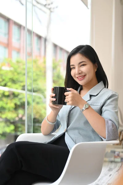 Charming Asian Businesswoman Sitting Armchair Enjoying Her Coffee Break Personal — 图库照片