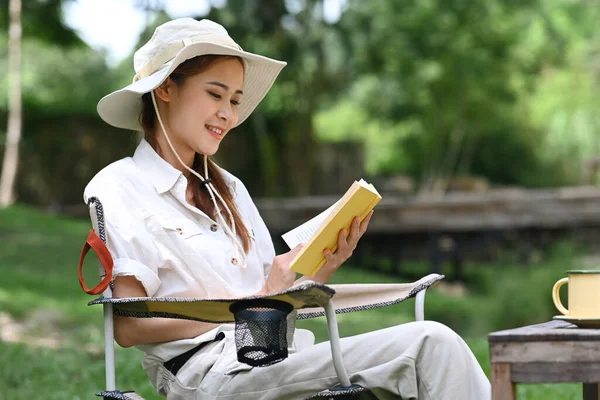 Peaceful Asian Woman Reading Book Camping Alone Creek Summer Holiday —  Fotos de Stock