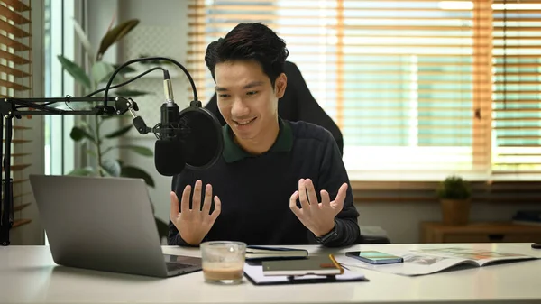 Asian Man Using Laptop Microphone Streaming Audio Podcast Home Studio — Φωτογραφία Αρχείου