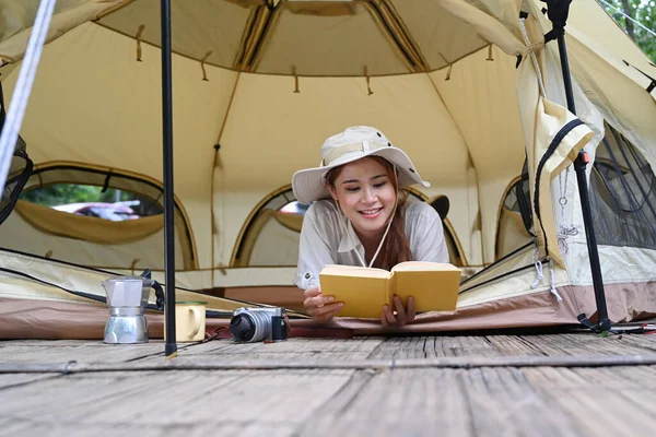 Pretty Young Asian Woman Resting Reading Book Camping Tent Travel — Photo