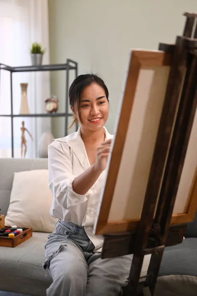 Charming Female Painter Painting Easel Watercolor Comfortable Living Room Leisure — Stock Photo, Image