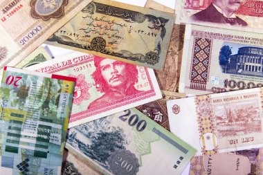 Farklı ülkelerin banknotları