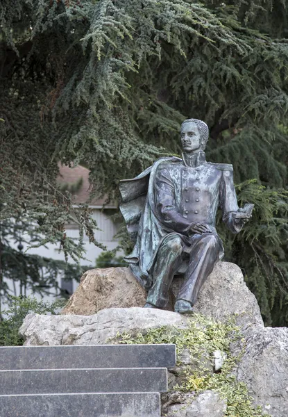 Monumento de Raevskiy no parque do sanatório "Aivazovsky" na Crimeia — Fotografia de Stock