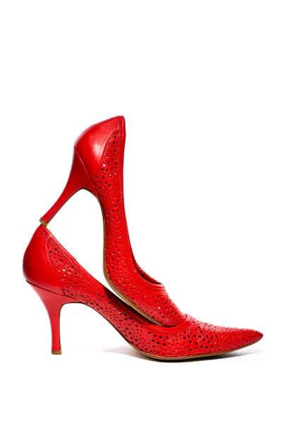 Femmina Rosso Scarpe Tacco Alto Sfondo Bianco — Foto Stock