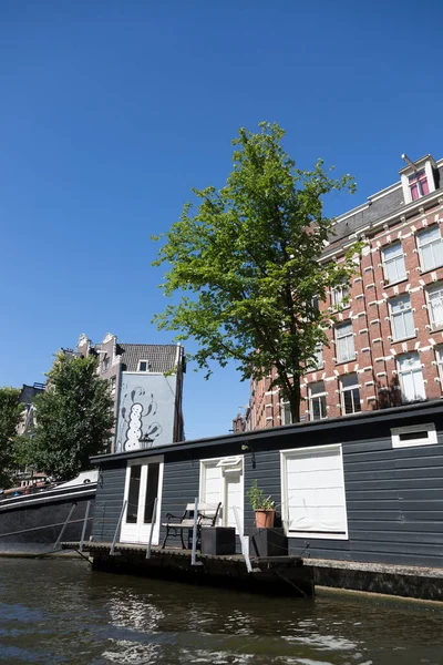Amsterdam Hollanda Temmuz 2018 Amsterdam Göbeğinde Yüzen Evler — Stok fotoğraf