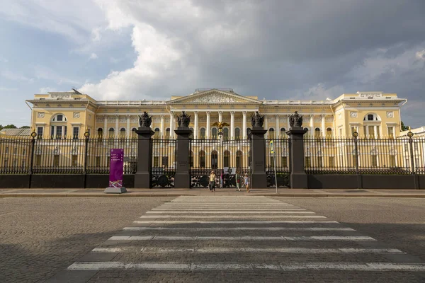 Санкт Петербург Росія Липня 2021 Вид Будівлю Російського Музею Михайлівський — стокове фото