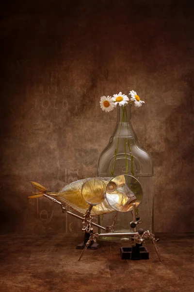 Still Life Moonfish Bouquet Daisies Glass Bottles — Zdjęcie stockowe