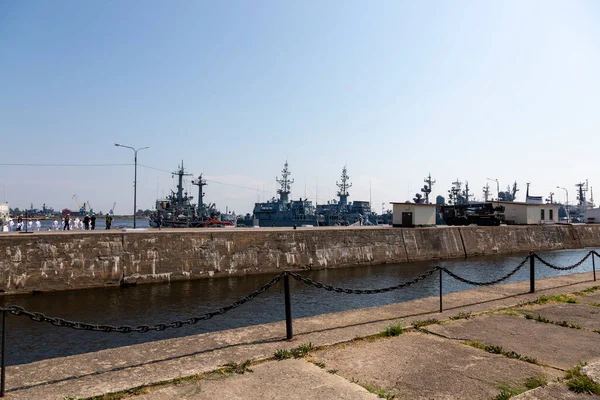 Szentpétervár Oroszország 2021 Július Kikötő Látképe Balti Flotta Katonai Hajóival — Stock Fotó