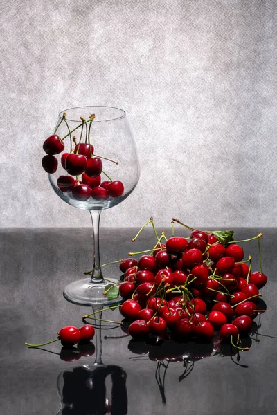 Still Life Ripe Red Cherries Large Glass — стоковое фото