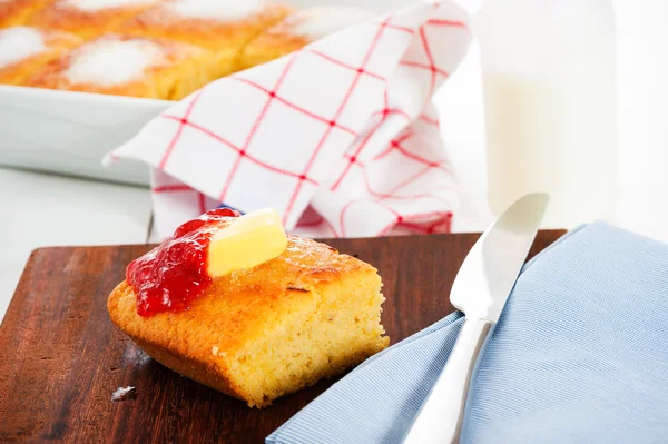 Butter cake — Stock Photo, Image