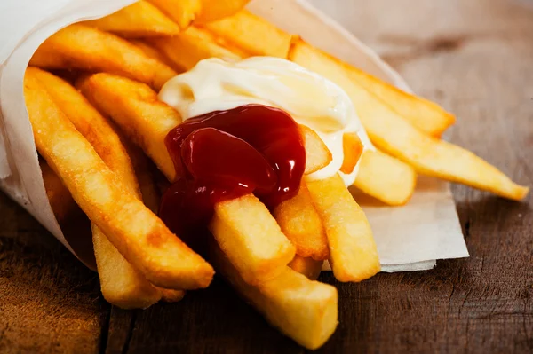 Batatas fritas — Fotografia de Stock