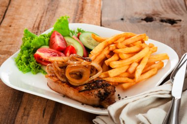 et ve patates kızartması