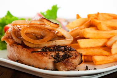 et ve patates kızartması