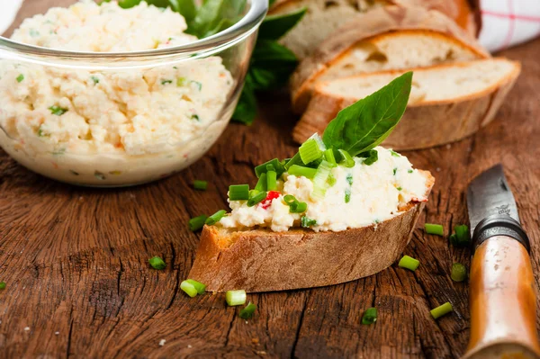 Bröd och ost — Stockfoto