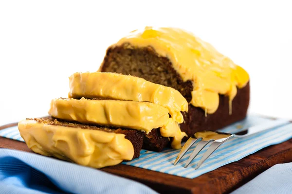 Tårta med gul glasyr — Stockfoto