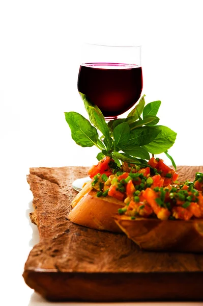 Bruschetta och vin — Stockfoto