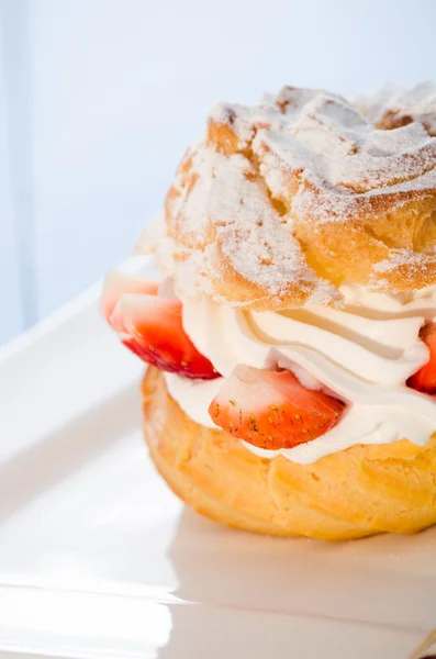 Cream puff — Stock Photo, Image