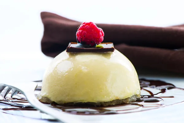 Little mousse dessert — Stock Photo, Image