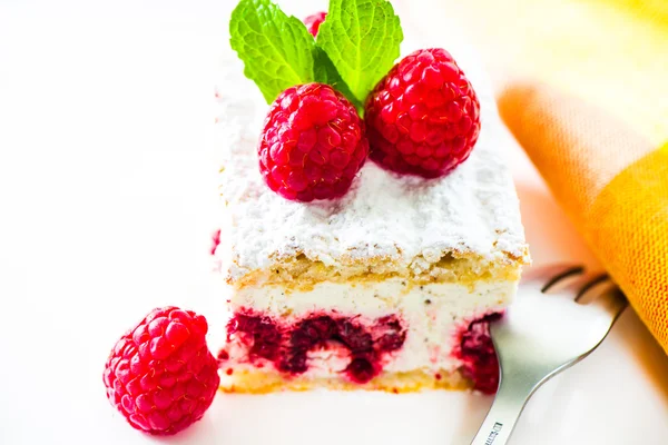 Raspberry cheesecake — Stock Photo, Image