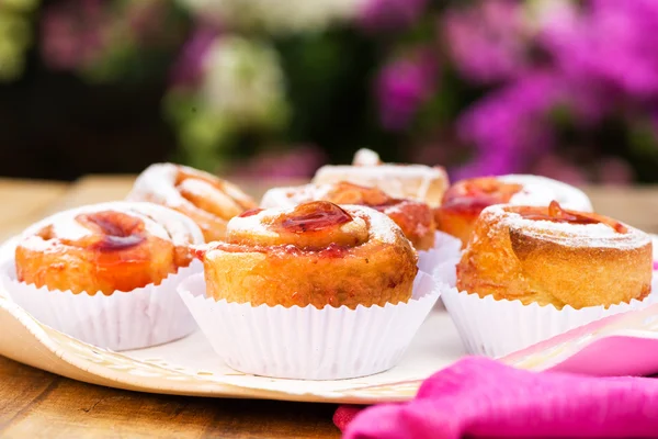 Small cake — Stock Photo, Image