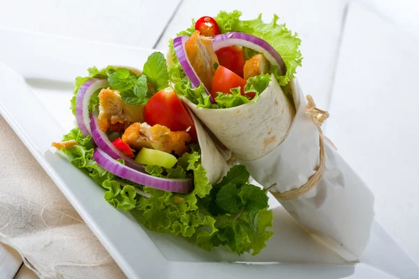 Tortilha de frango mexicana saborosa — Fotografia de Stock