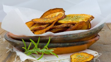 Biberiye patates cips