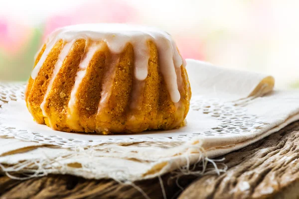 Bolo de flor vitrificada de açúcar — Fotografia de Stock