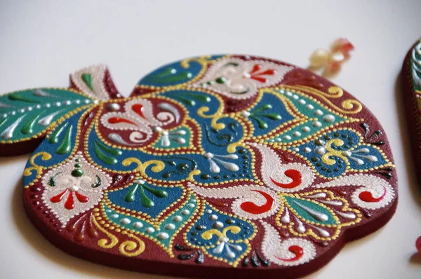 Handpainted Apple Intricate Ornate Pattern Made Wood Painted Acrylic Colors — ストック写真