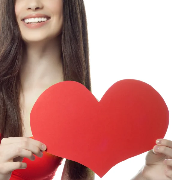 Kvinna med hjärtformade papper — Stockfoto
