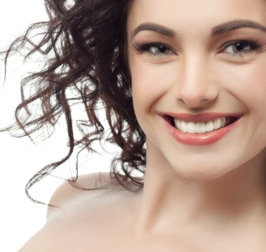 Gülümseyen Kadın