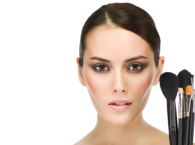 kadın makyaj fırçaları ile