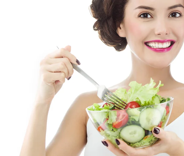 Donna sta mangiando salat — Foto Stock