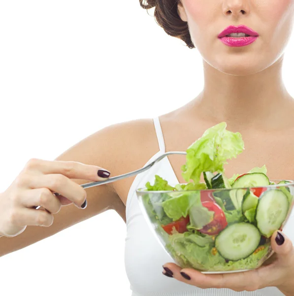 Mulher está comendo salat — Fotografia de Stock