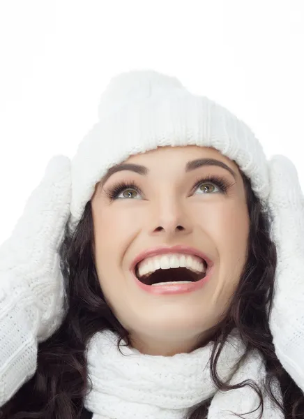 Mujer sonriente con ropa de abrigo —  Fotos de Stock