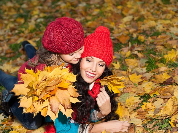 Vrouw herfst — Stockfoto