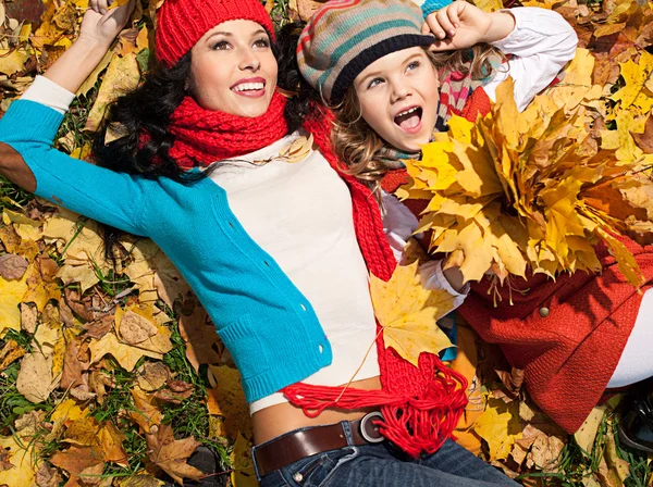 Vrouw herfst — Stockfoto