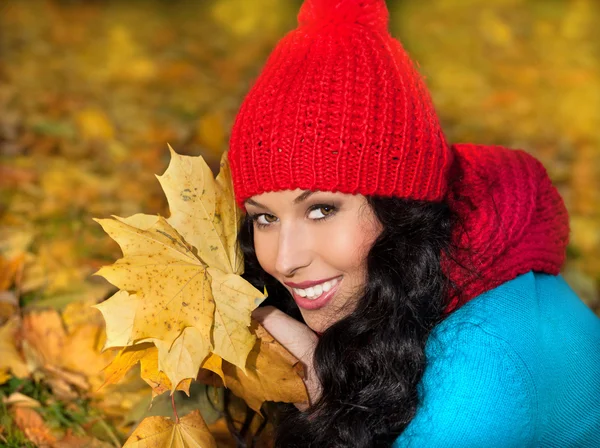 Vrouw herfst — Stockfoto