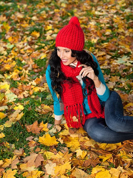 Vrouw herfst — Stockfoto