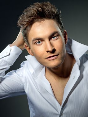 adam portresi