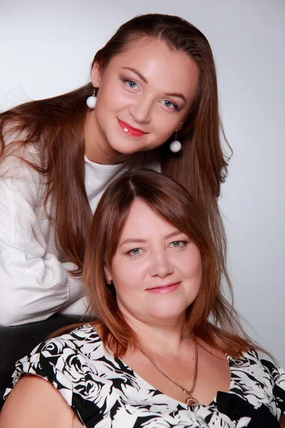 Two beautiful sisters — Stock Photo, Image