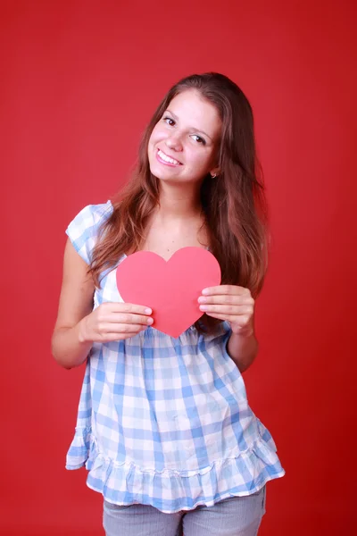 Kalp sembolü olan kız — Stok fotoğraf