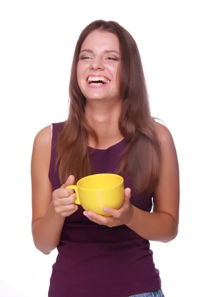 Femme buvant dans une tasse de café — Photo