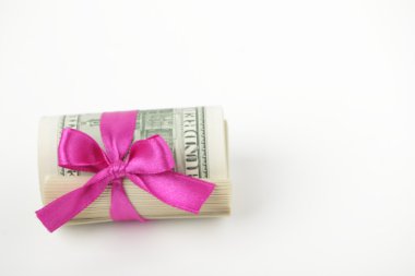 Bizi dolar olarak mor şerit sarılmış