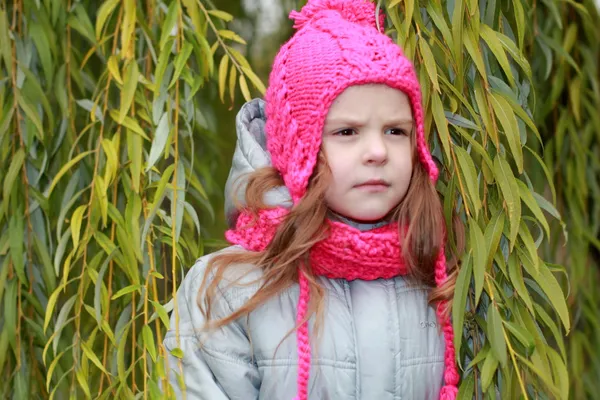Oekraïense meisje herfst tijde — Stockfoto