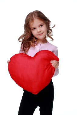 kalbi olan küçük kız